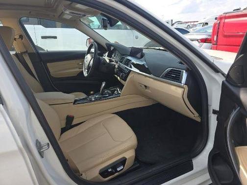2017 BMW 320 i