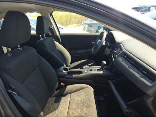 Gray 2016 Honda HR-V LX