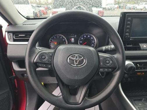 Pearl 2021 Toyota RAV4 LE