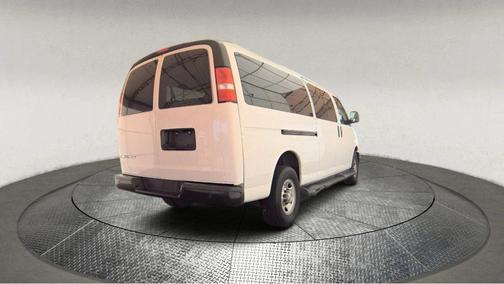 2023 Chevrolet Express 3500 LS