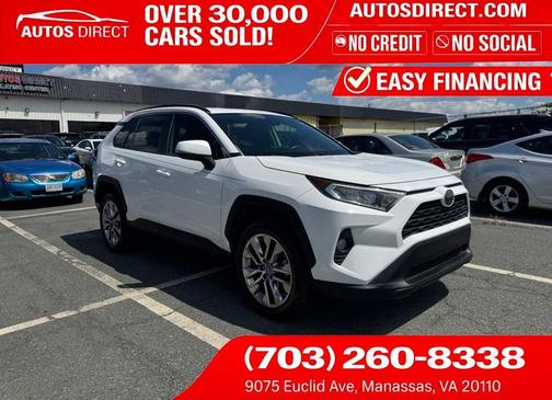 Super White 2019 Toyota RAV4 XLE Premium