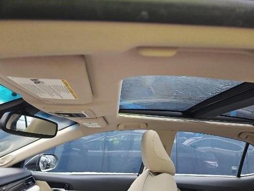 2019 Toyota Camry XLE V6