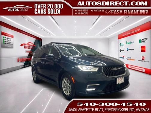 2022 Chrysler Pacifica Touring-L