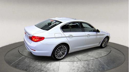 2018 BMW 530 i xDrive