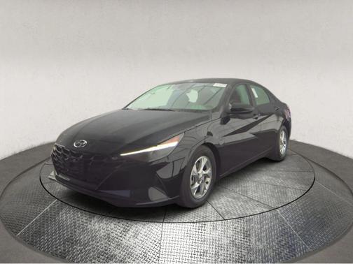 2021 Hyundai ELANTRA SE