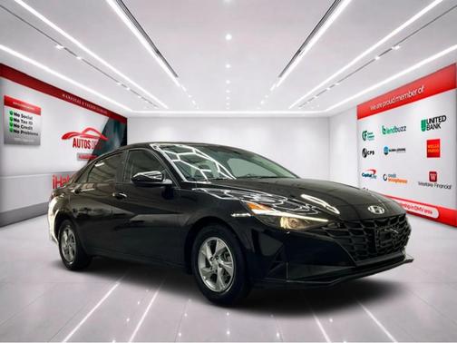 2021 Hyundai ELANTRA SE