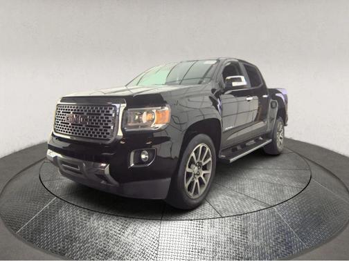 Onyx Black 2019 GMC Canyon Denali
