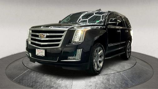 2018 Cadillac Escalade Luxury