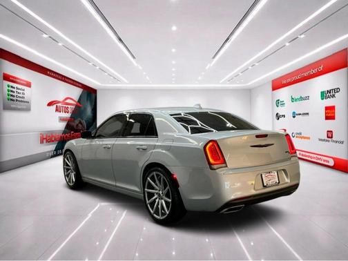 2021 Chrysler 300 S