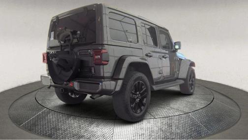 2021 Jeep Wrangler Unlimited Sahara Altitude