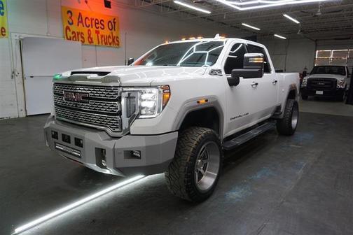 Photo 5 of 41 of 2020 GMC Sierra 2500 Denali