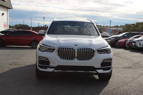 Alpine White 2019 BMW X5 xDrive40i