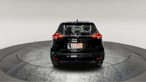 2022 Nissan Kicks S