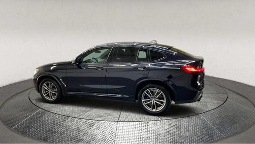 2019 BMW X4 M40i