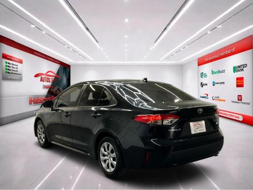 Black 2022 Toyota Corolla LE