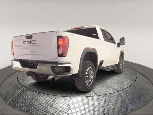 Summit White 2022 GMC Sierra 2500 SLE