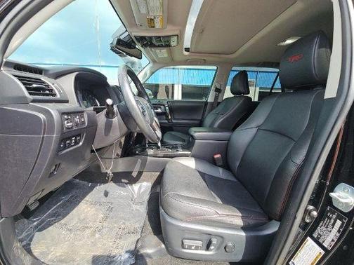 Midnight Black Metallic 2020 Toyota 4Runner Sport