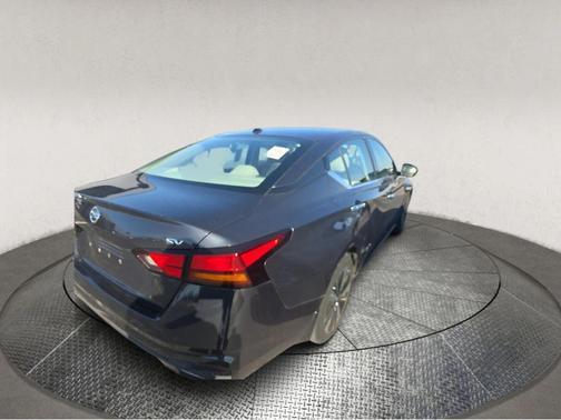 2020 Nissan Altima 2.5 SV