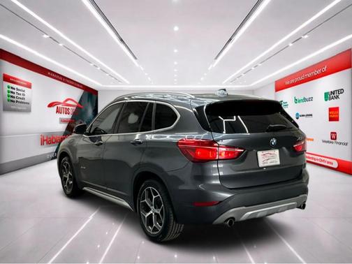 Mineral Gray Metallic 2017 BMW X1 sDrive28i