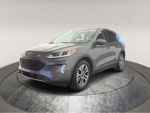 Gray Metallic 2022 Ford Escape SEL