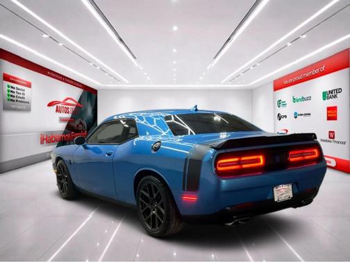 2016 Dodge Challenger R/T Scat Pack
