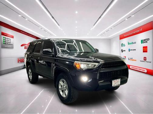 Black 2018 Toyota 4Runner SR5