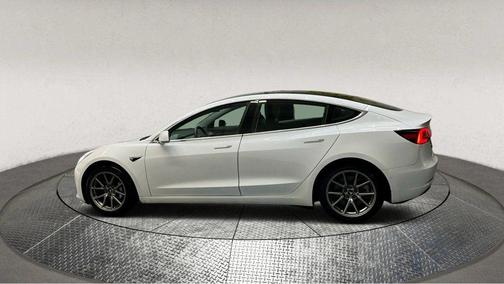 2020 Tesla Model 3 Standard