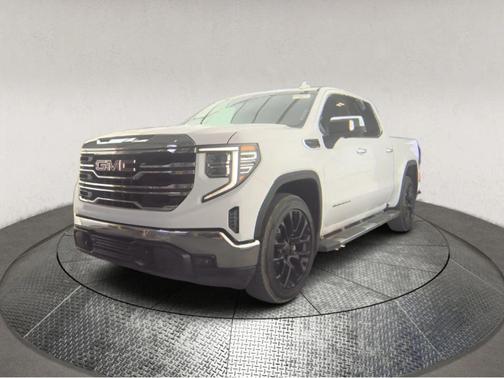 Summit White 2024 GMC Sierra 1500 SLT
