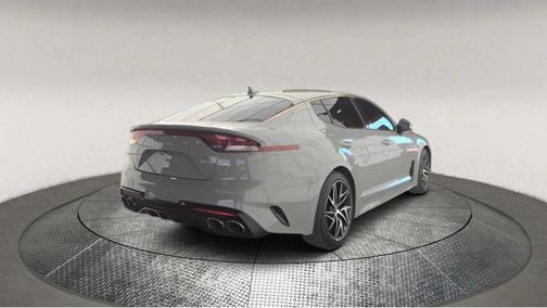 2022 Kia Stinger GT1