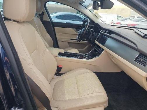 Dark Sapphire 2017 Jaguar XF 35t Prestige