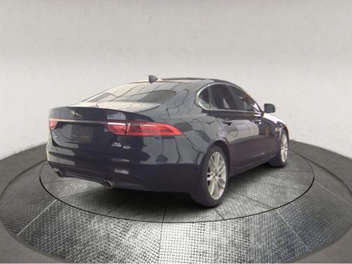 Dark Sapphire 2017 Jaguar XF 35t Prestige