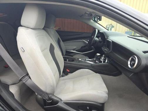 Black 2022 Chevrolet Camaro 1LT