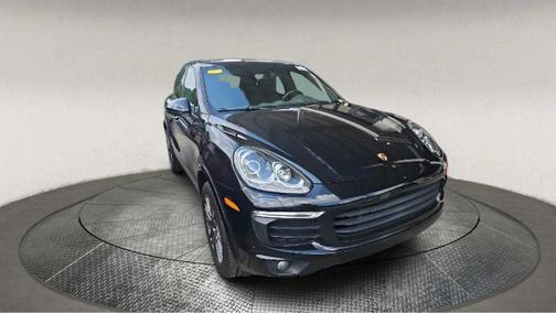 2018 Porsche Cayenne Base