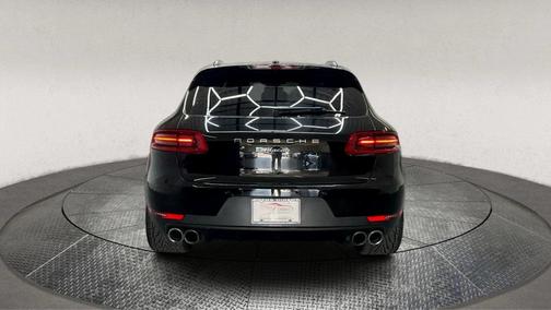 2018 Porsche Macan Sport Edition