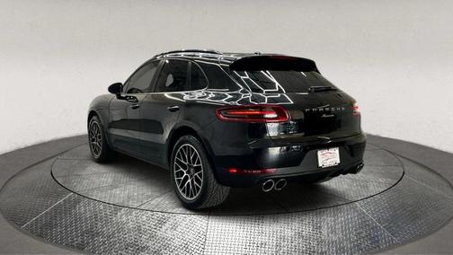 2018 Porsche Macan Sport Edition