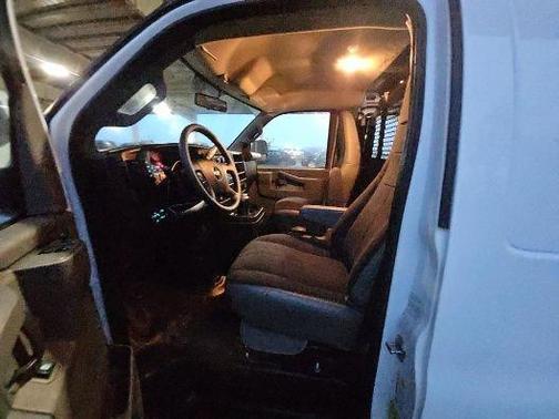 2024 Chevrolet Express 2500 Work Van