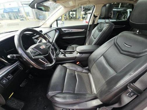 2019 Cadillac XT5 Premium Luxury