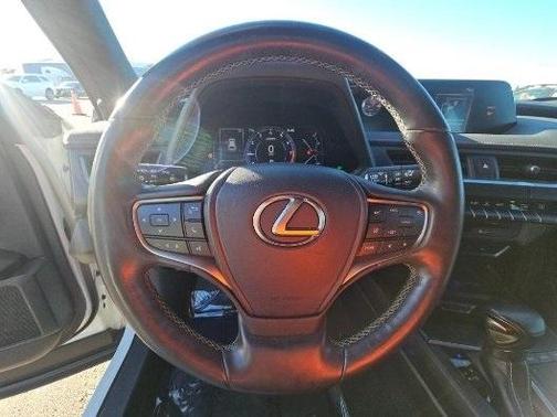 2020 Lexus UX 200 Base