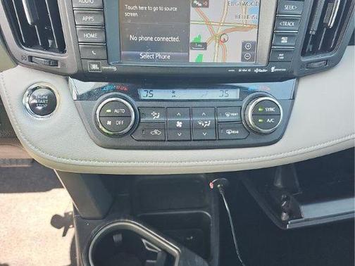 Blizzard Pearl 2018 Toyota RAV4 Platinum