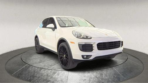 2016 Porsche Cayenne Base