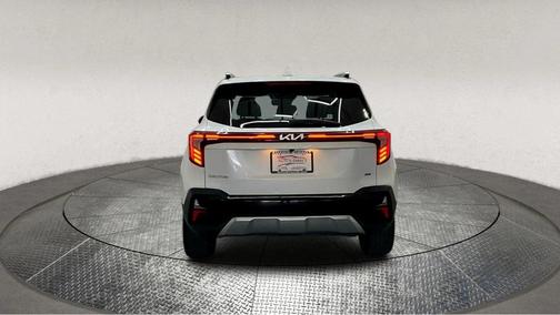 2024 Kia Seltos SX