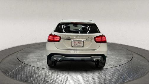 2020 Mercedes-Benz GLA 250 Base 4MATIC
