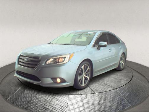 Ice Silver Metallic 2017 Subaru Legacy 2.5i Limited