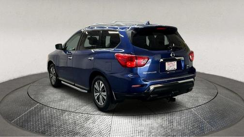 2019 Nissan Pathfinder SV