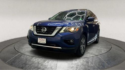 2019 Nissan Pathfinder SV
