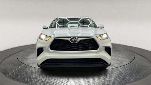 2022 Toyota Highlander L