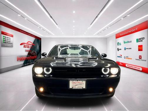 Pitch Black Clearcoat 2018 Dodge Challenger GT
