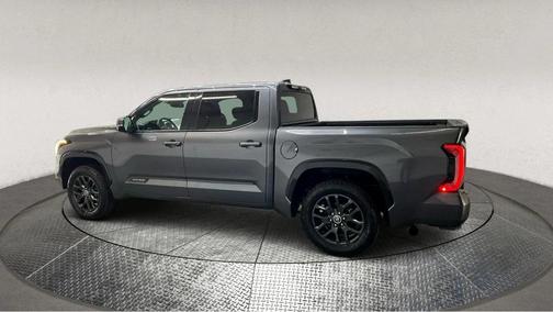 2022 Toyota Tundra Platinum