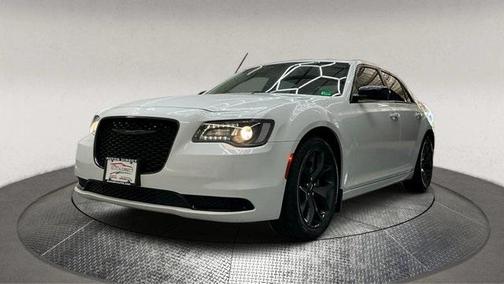2020 Chrysler 300 Touring