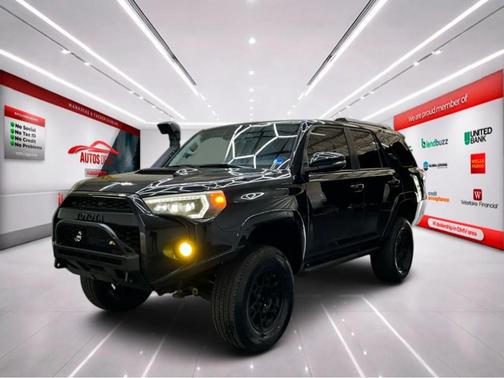 Midnight Black Metallic 2020 Toyota 4Runner Sport